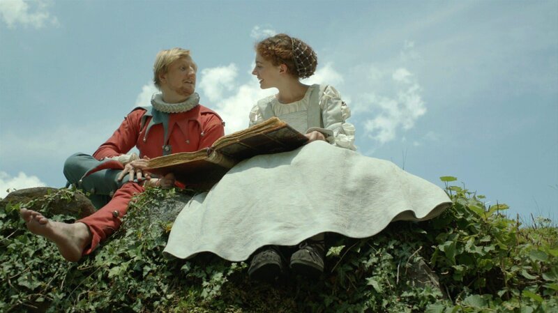 Die Prinzessin (Hanna Merki) und der Hofnarr Michel (Michael Kranz). – Bild: BR/FR Entertainment Die Prinzessin (Hanna Merki) und der Hofnarr Michel (Michael Kranz). – Bild: BR/FR Entertainment
