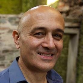 Prof. Jim Al-Khalili – Bild: Servus TV Prof. Jim Al-Khalili – Bild: Servus TV